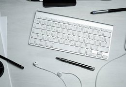 师资队伍结构合理、质量优良