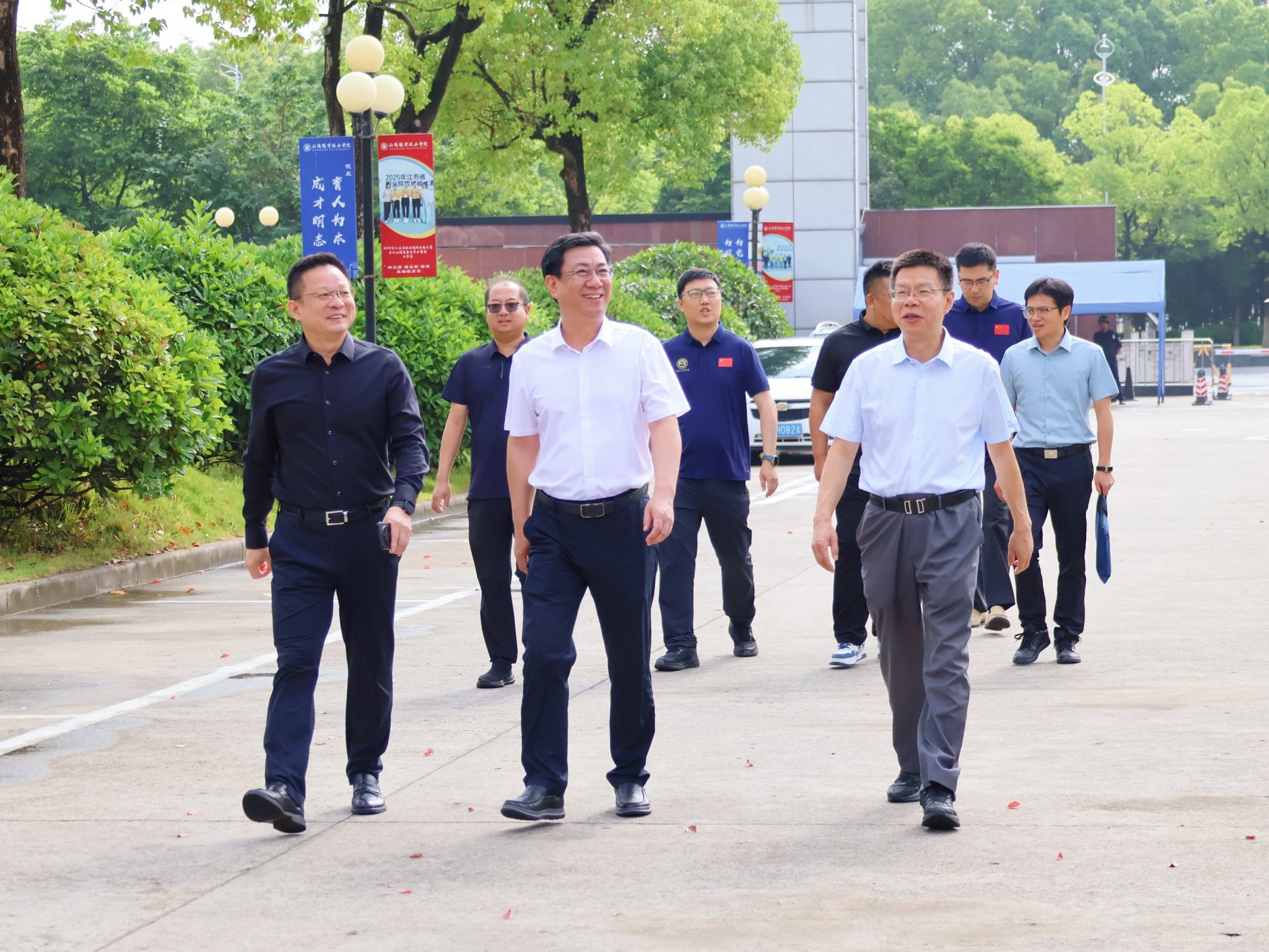 党组成员吴昊一行到九游会j9新人权益